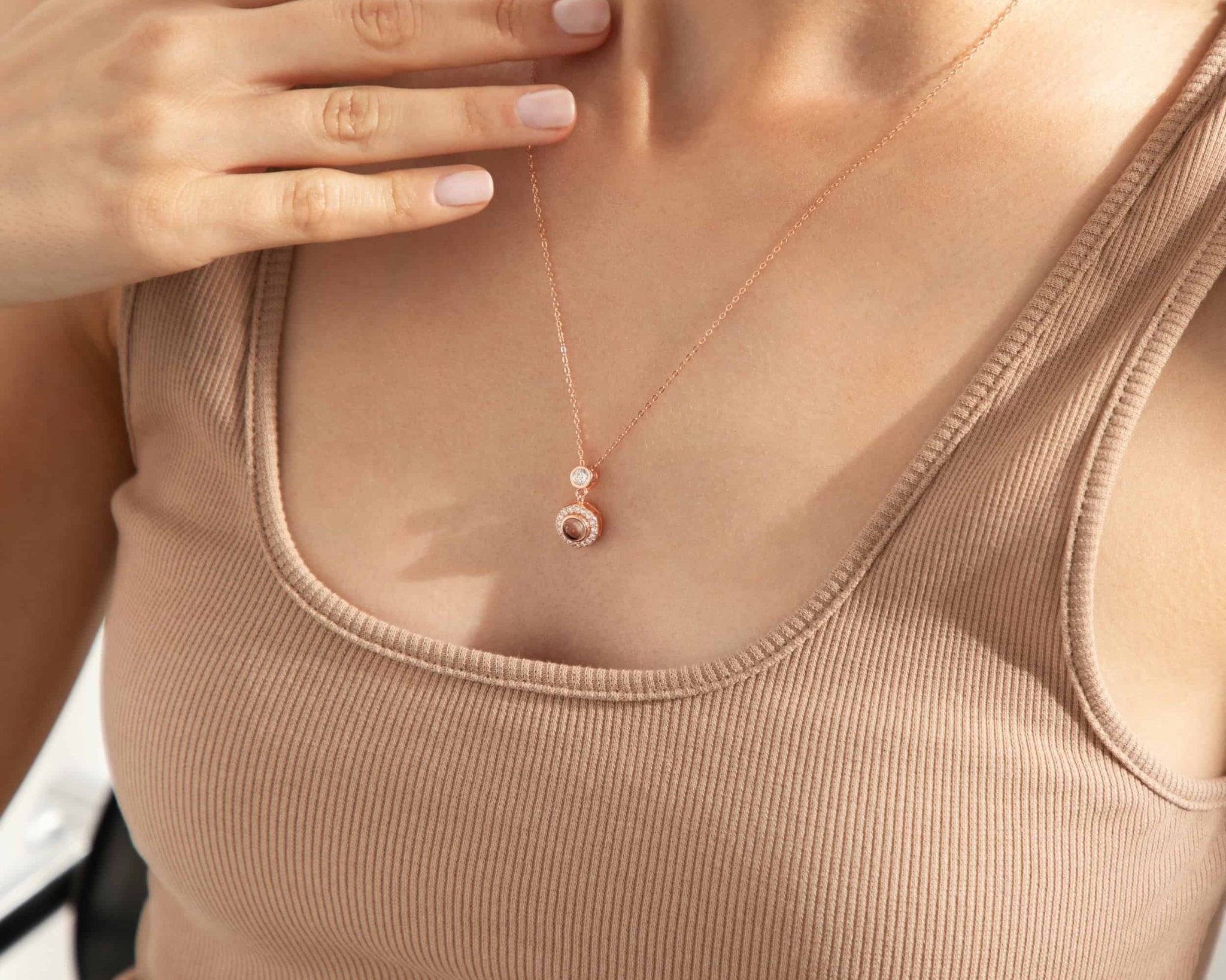 Collier personnalisé avec photo : fonctionnement, choix de l’image et astuces