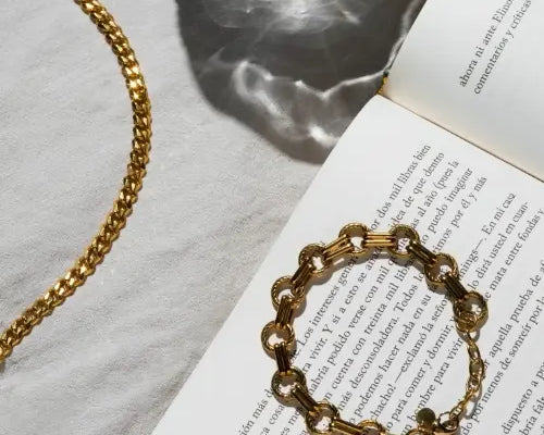 Bijoux pour femme de 60 ans