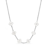 Collier trèfle nacre personnalisé argenté, prénom SOPHIE en 6 trèfles de nacre sur chaîne en acier inoxydable