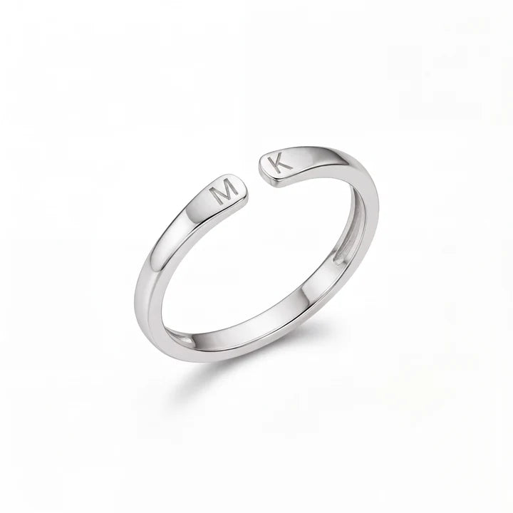 Bague initiale personnalisée argentée, deux initiales gravées sur un anneau ouvert ajustable