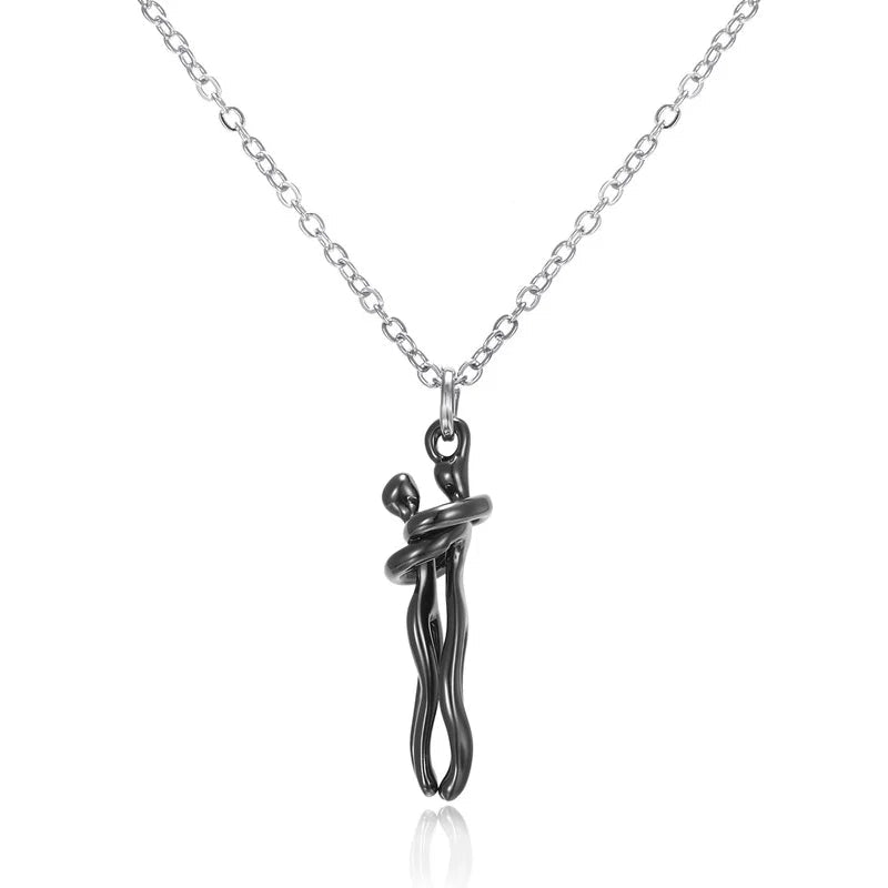 Pendentif couple enlacé tout noir, collier câlin au rendu graphique